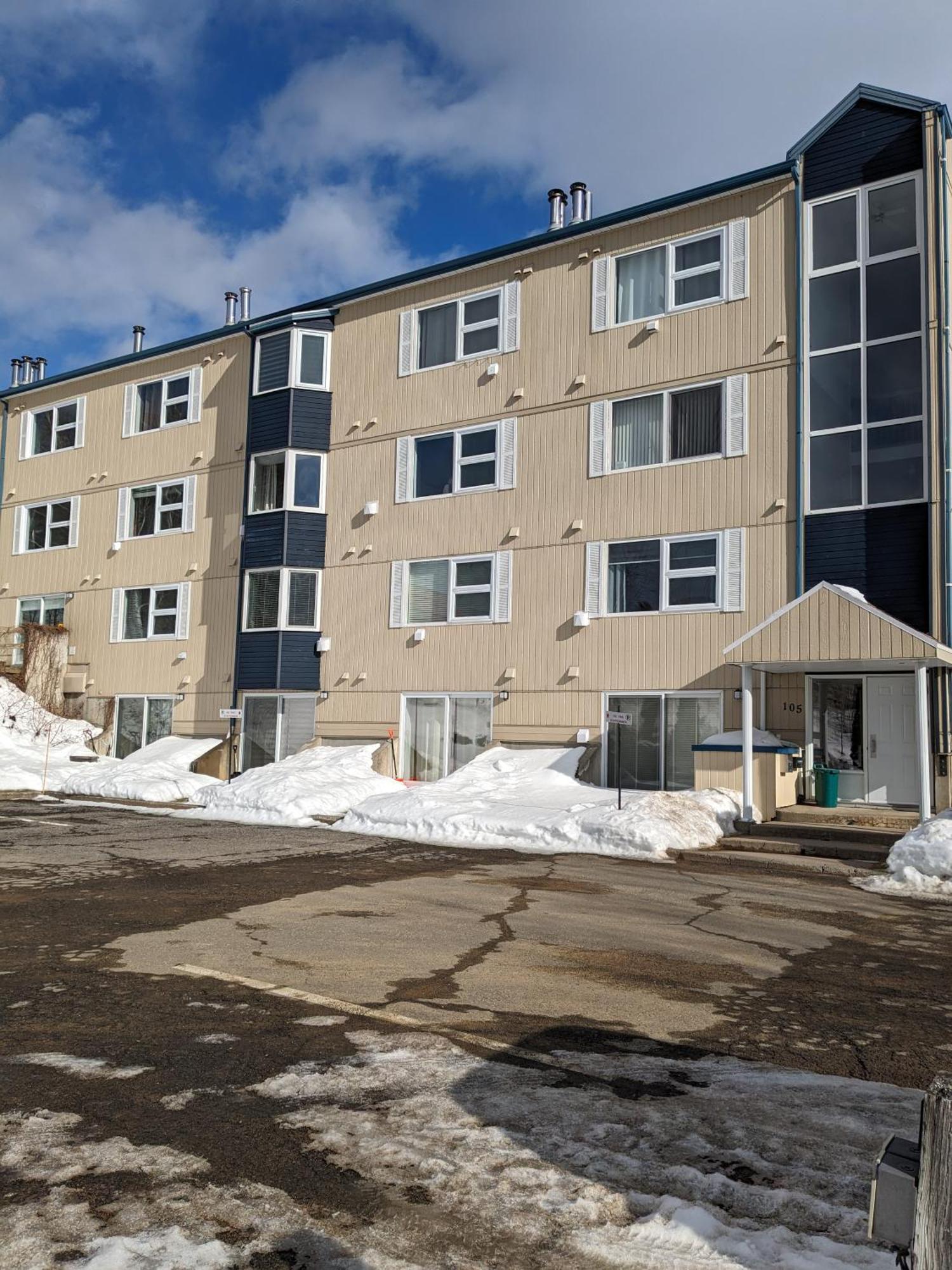 Bienvenue Chez Alice Et Daniel Appartement Saint-Ferreol-les-Neiges Buitenkant foto